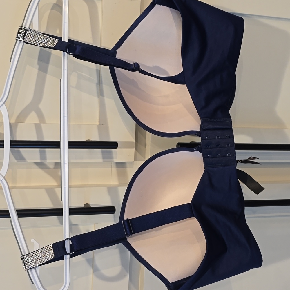 Victoria's Secret Underwire Very Sexy Push-Up Bra with Embellished Straps - Picture 9 of 11